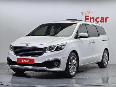 2015 Kia Carnival