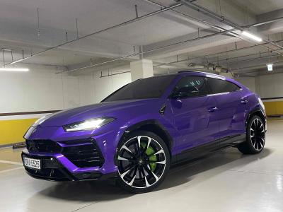2022 Lamborghini Urus