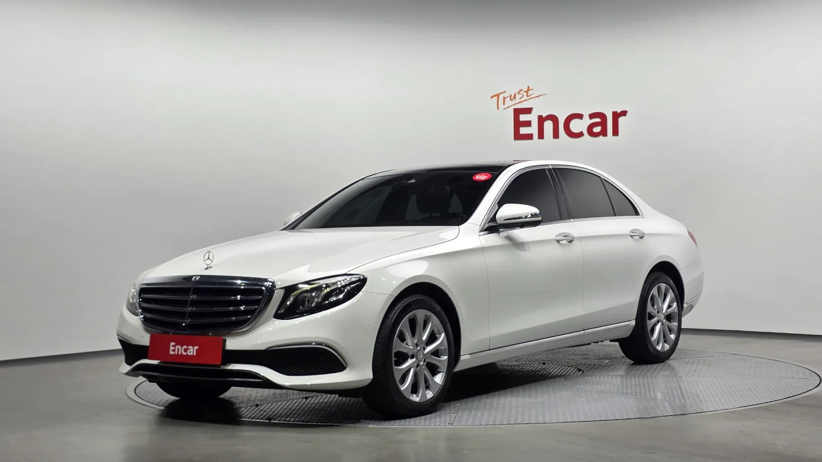 2017 Mercedes-Benz E-Class