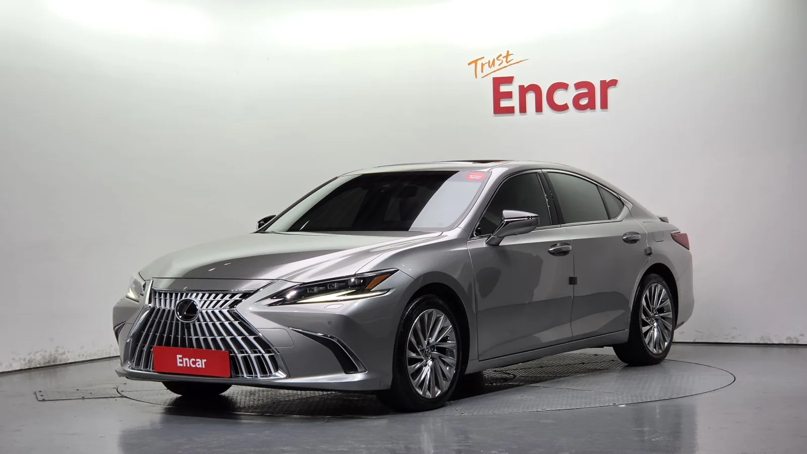 2023 Lexus ES