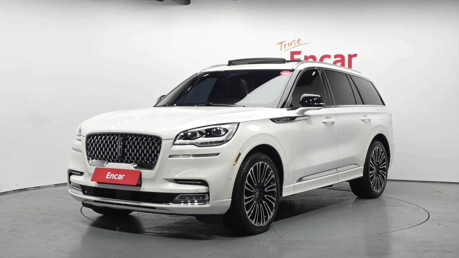 2023 Lincoln Aviator