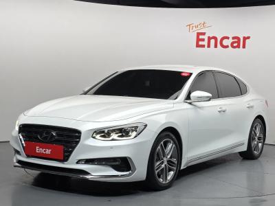 2018 Hyundai Grandeur