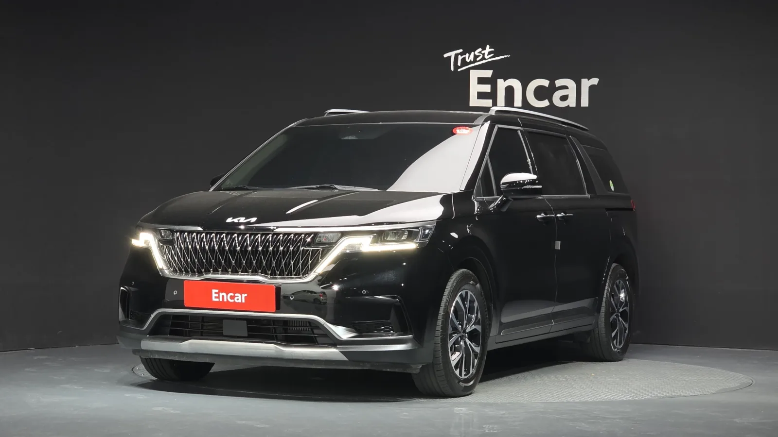 2023 Kia Carnival