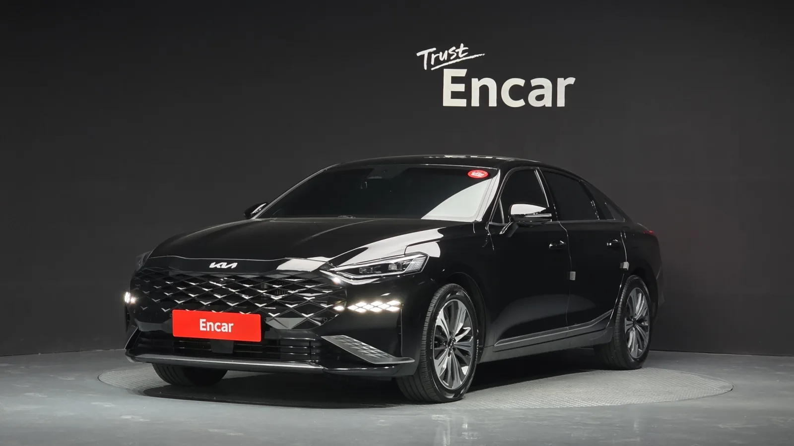 2023 Kia K8