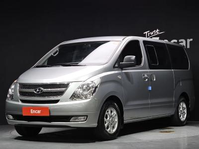 2012 Hyundai Starex