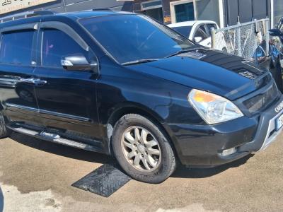 2013 Kia Carnival