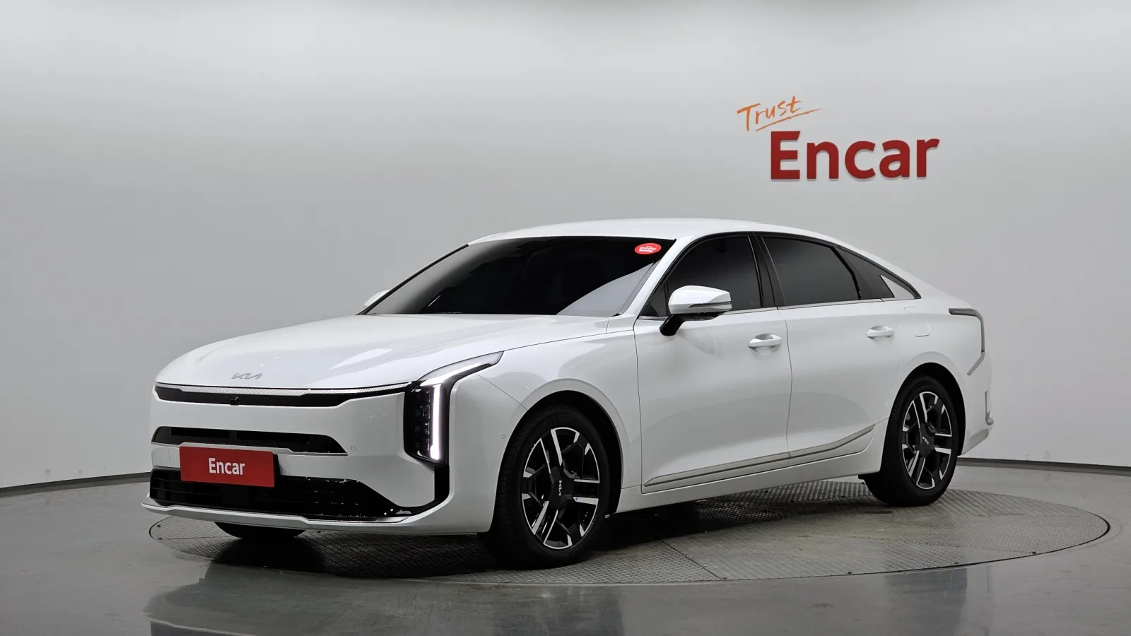 2025 Kia K8