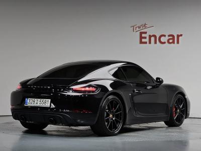 2024 Porsche 718