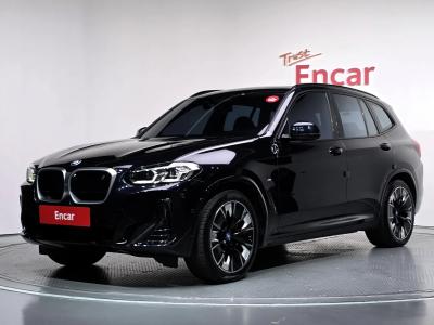 2022 BMW iX3