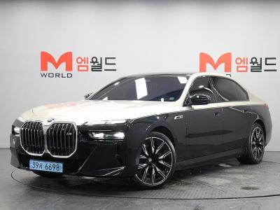 2024 BMW i7