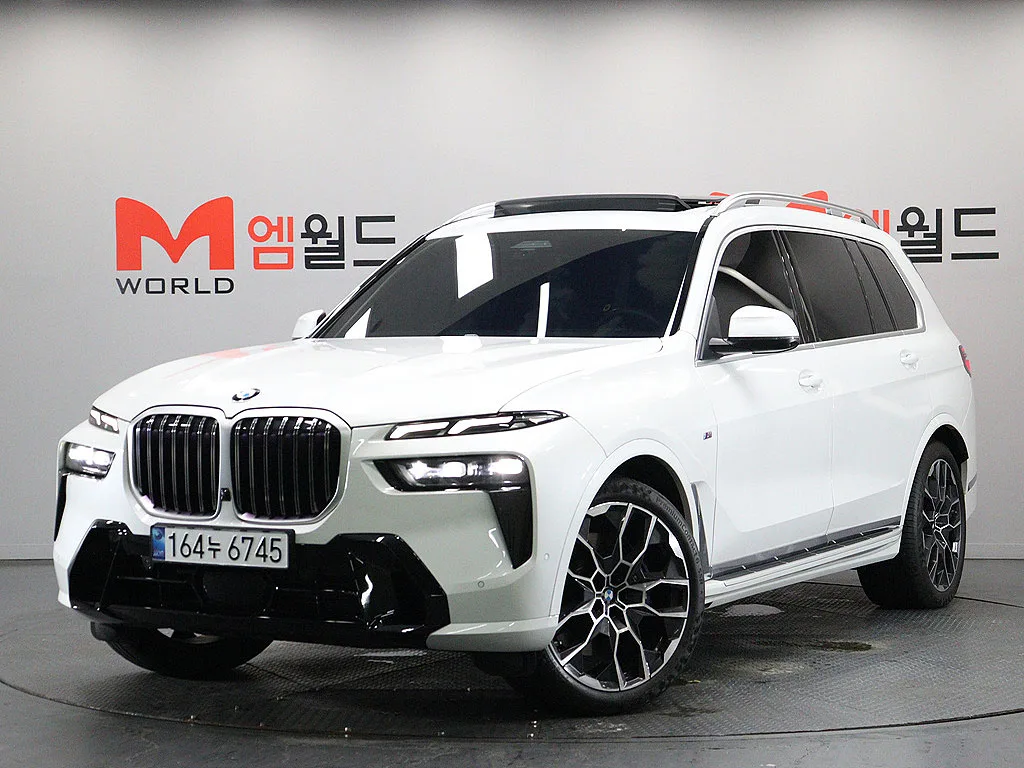 2024 BMW X7