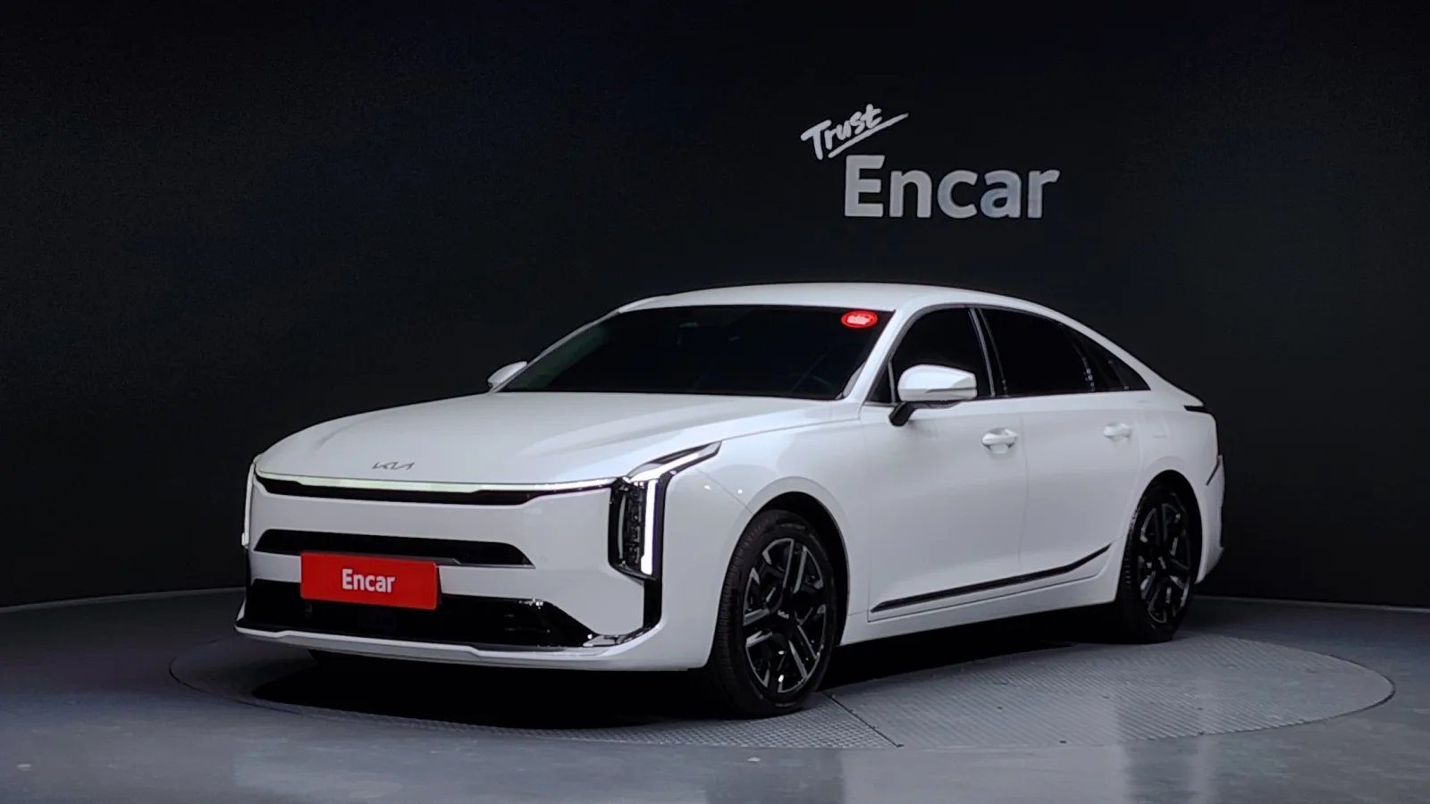 2025 Kia K8