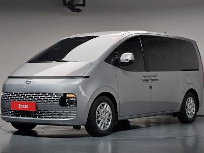 2023 Hyundai Staria