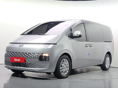 2022 Hyundai Staria