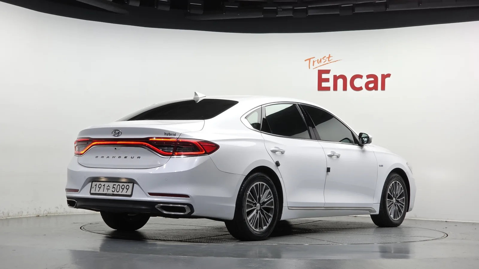 2019 Hyundai Grandeur