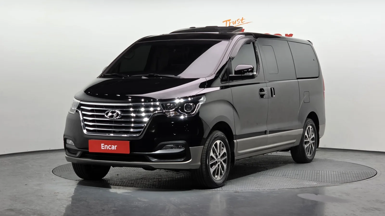 2019 Hyundai Starex