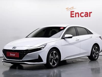 2022 Hyundai Elantra
