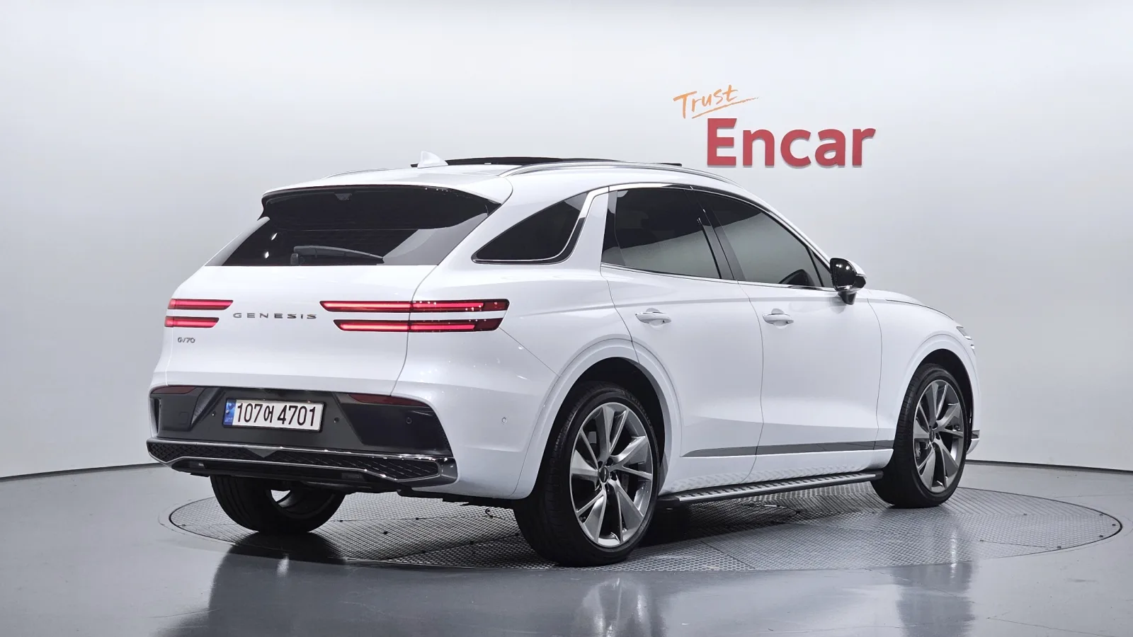 2025 Genesis GV70