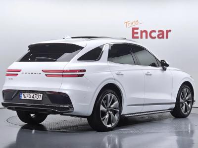 2025 Genesis GV70