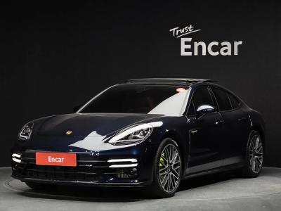2023 Porsche Panamera