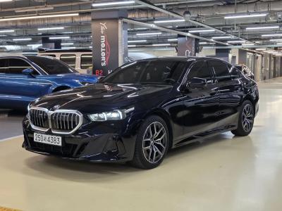 2025 BMW 5-Series