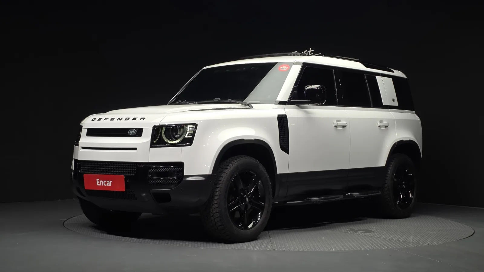 2023 Land Rover Defender