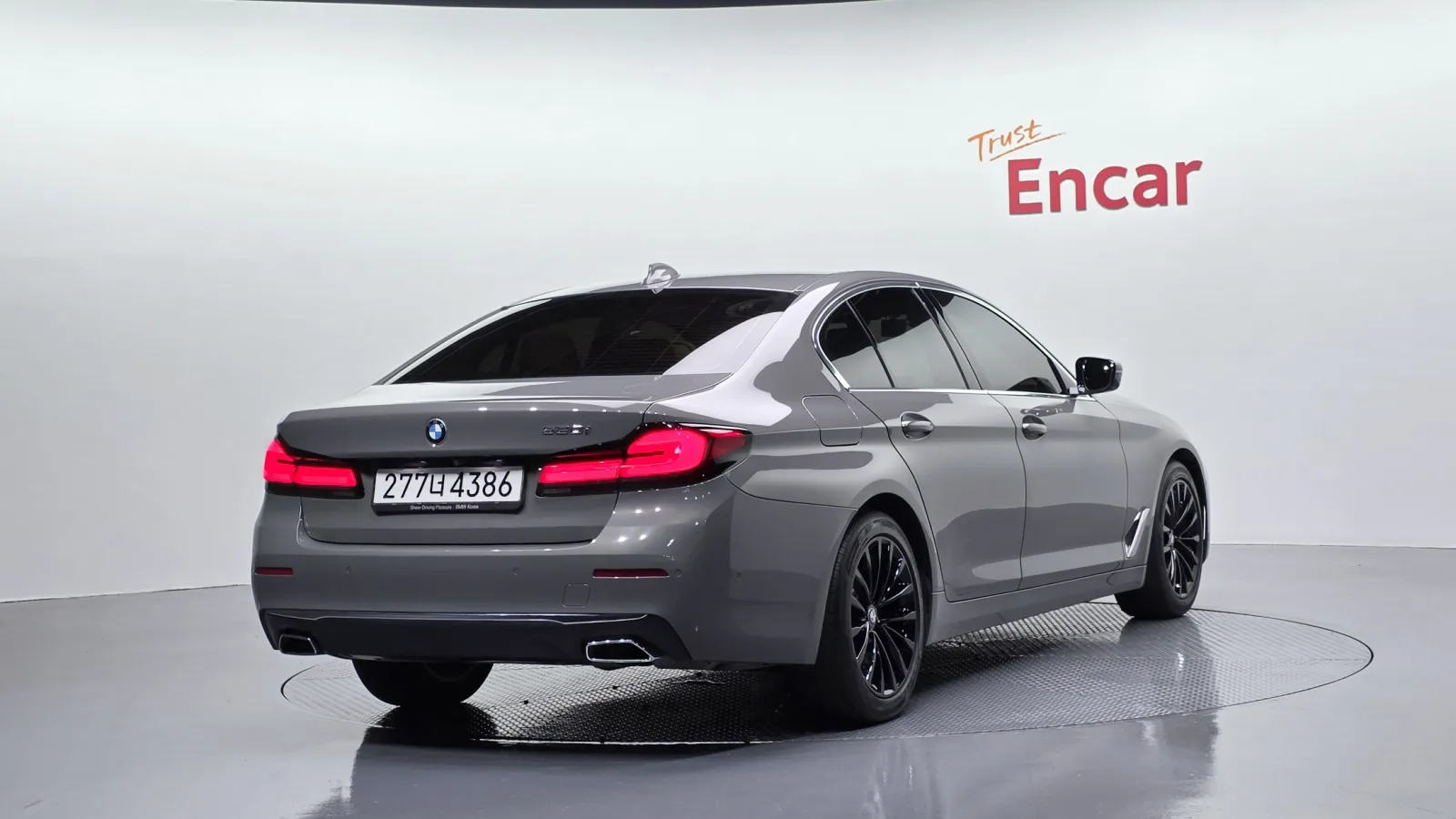 2021 BMW 5-Series