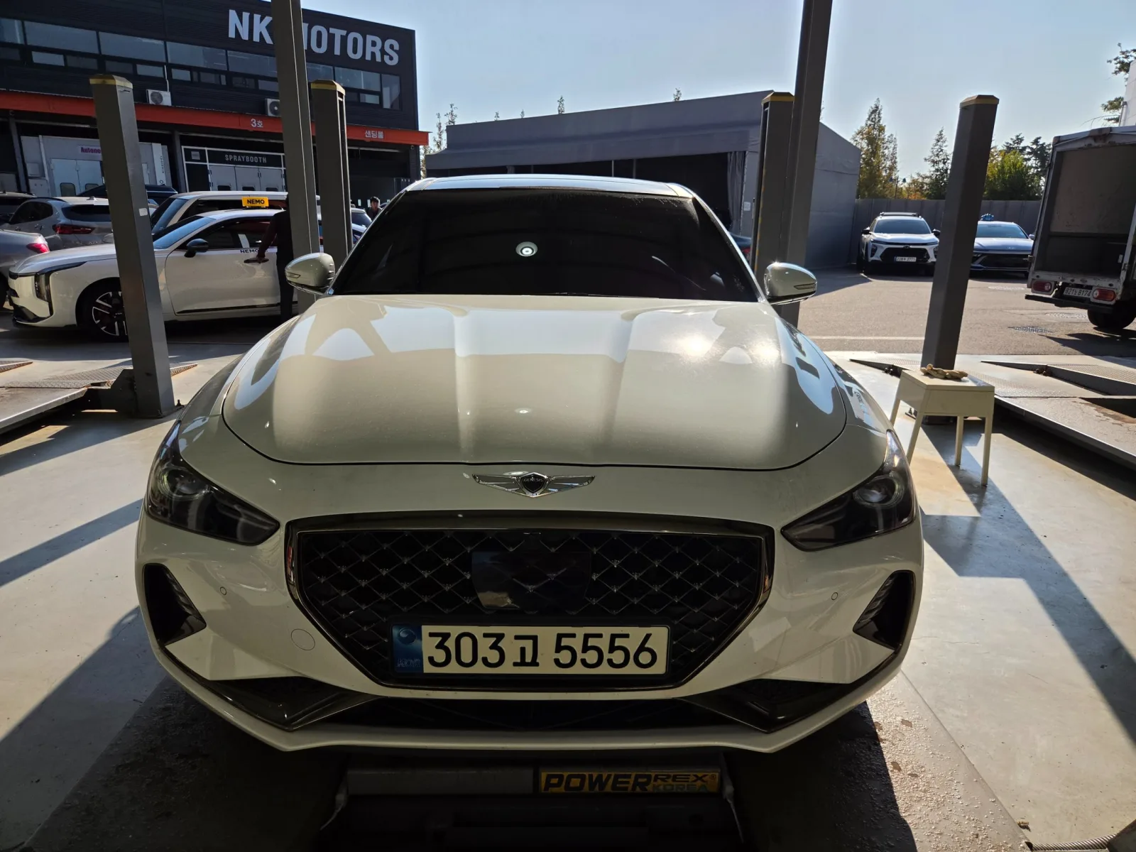 2020 Genesis G70