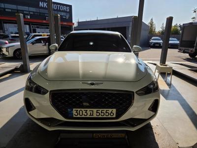 2020 Genesis G70
