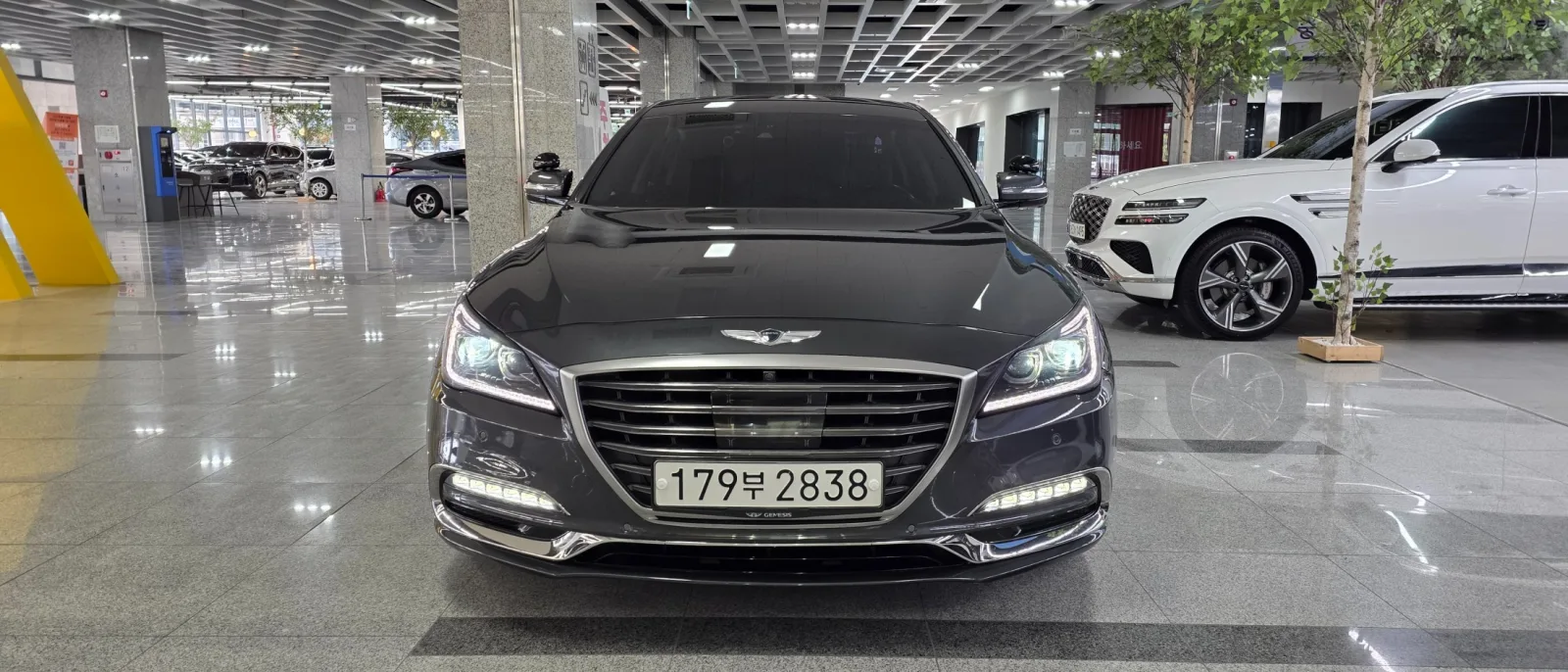 2018 Genesis G80