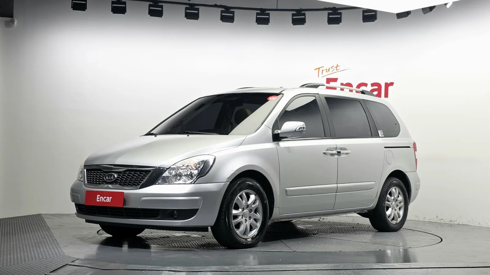 2011 Kia Carnival