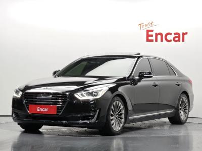 2018 Genesis EQ900