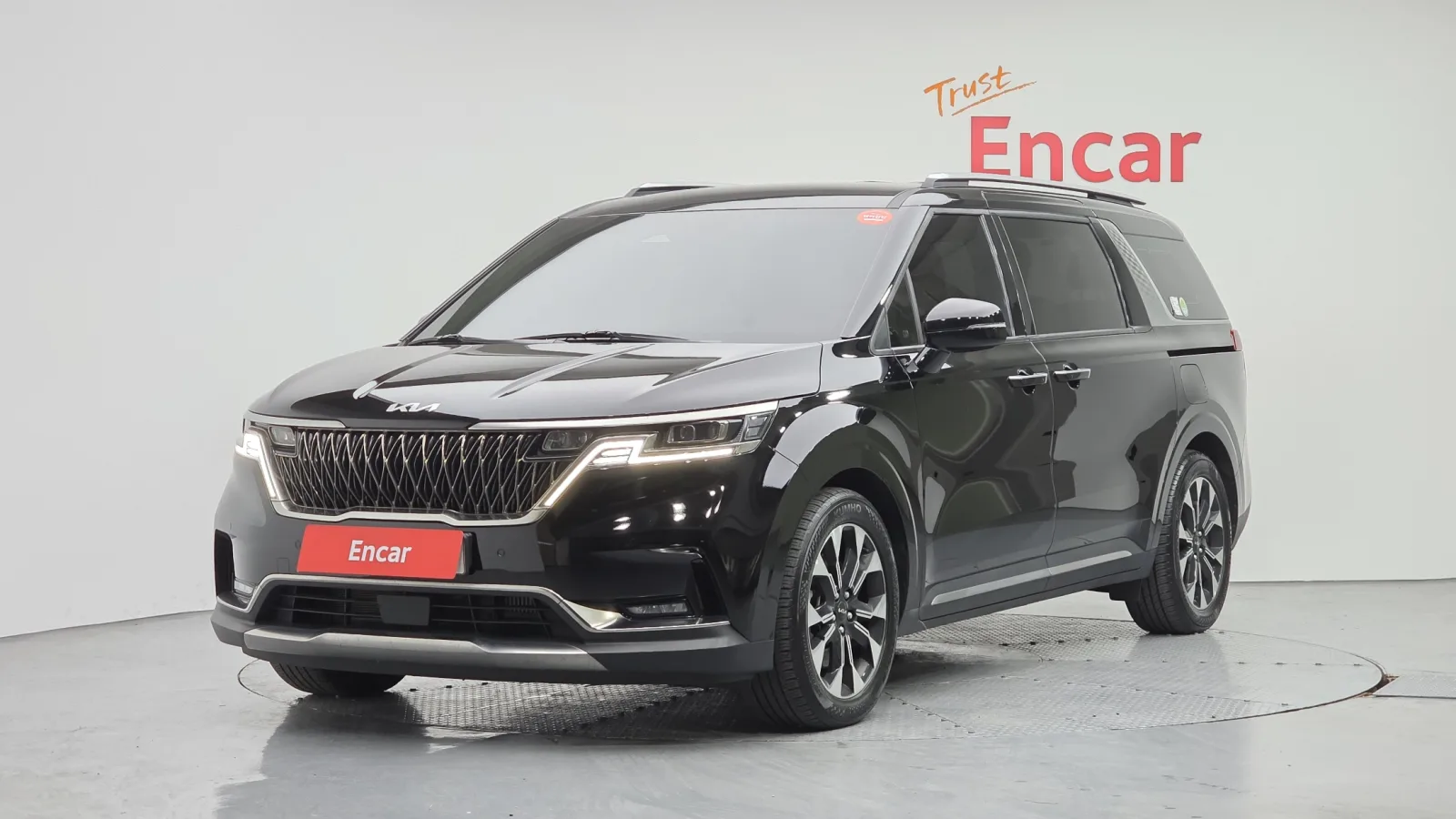 2023 Kia Carnival