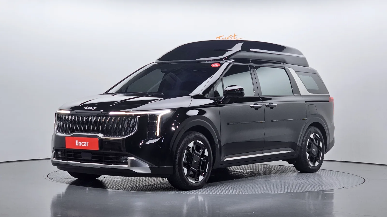 2025 Kia Carnival