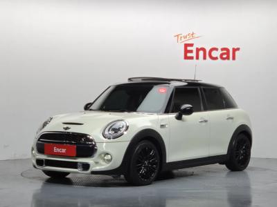 Mini Cooper 2015