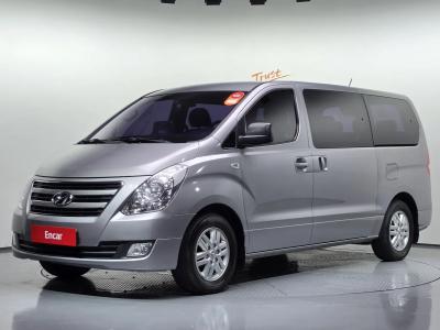 2017 Hyundai Starex