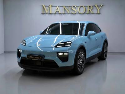 2025 Porsche Macan