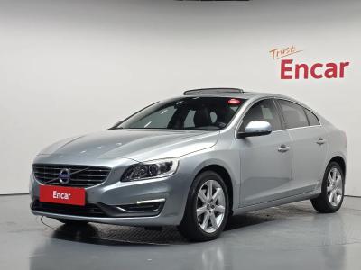 2017 Volvo S60