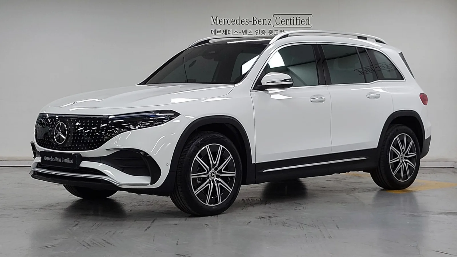 2025 Mercedes-Benz EQB