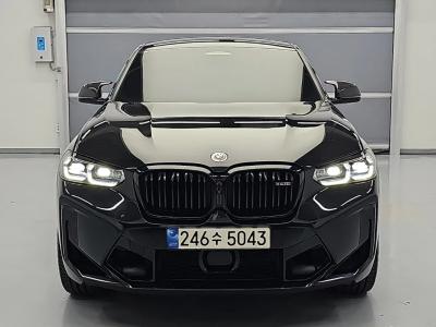 2023 BMW X4M