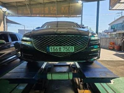 2022 Genesis G80