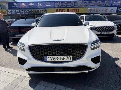 2025 Genesis GV70