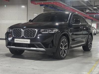 2025 BMW X4