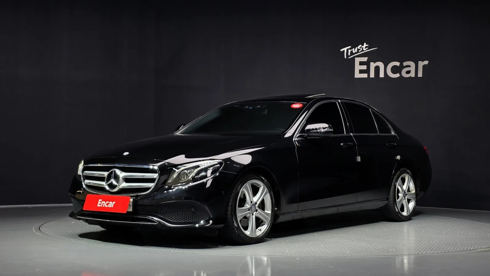2017 Mercedes-Benz E-Class