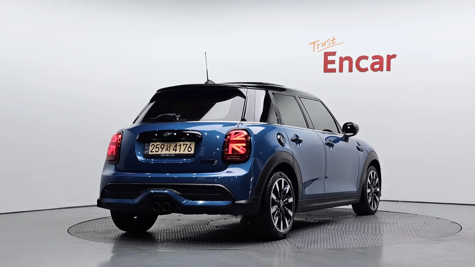 2022 MINI Cooper
