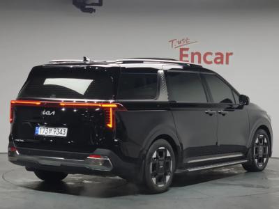 2025 Kia Carnival