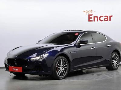 2017 Maserati Ghibli