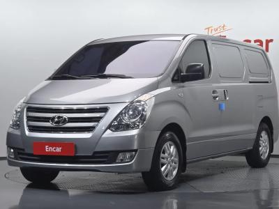 2016 Hyundai Starex