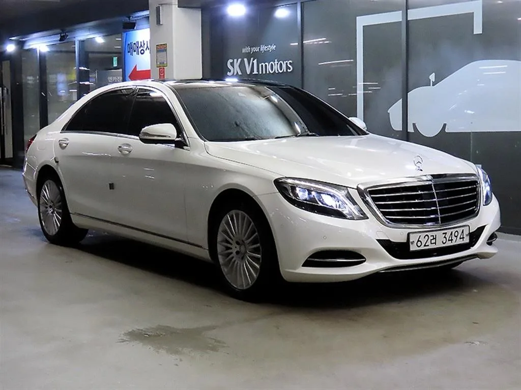 2017 Mercedes-Benz S-Class
