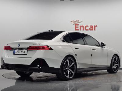 2024 BMW 5-Series